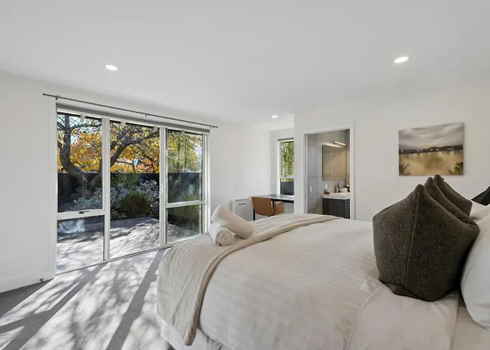 Holiday home Emerald Oasis By Sotheby's Luxury Homes